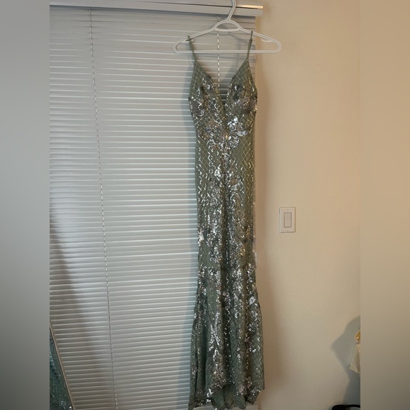 Windsor Dresses & Skirts - Windsor sequin mermaid dress